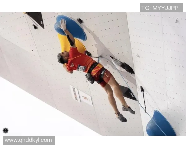 武汉攀岩队与杭州攀岩队赛后复盘力量对决的精彩瞬间与启示 武汉攀岩队与杭州攀岩队赛后复盘力量对决的精彩瞬间与启示